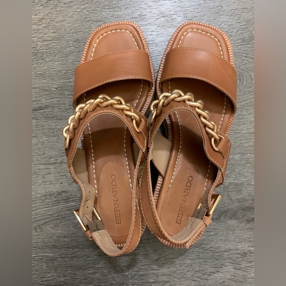 Bernardo Sorreno Chunky Platform Y2K 90's Lug Sandal Leather Block Heel Size 8 - Picture 1 of 10